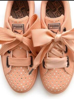 Puma Basket Heart Ath Lux sneakers